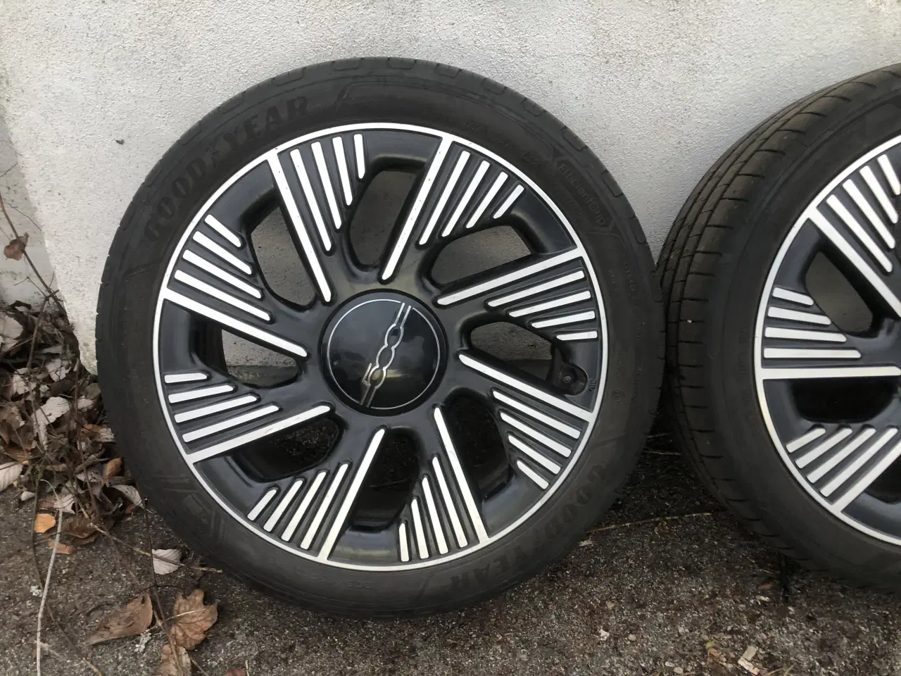 Billede 2 - Originale Fiat 500 - 17” sommerhjul