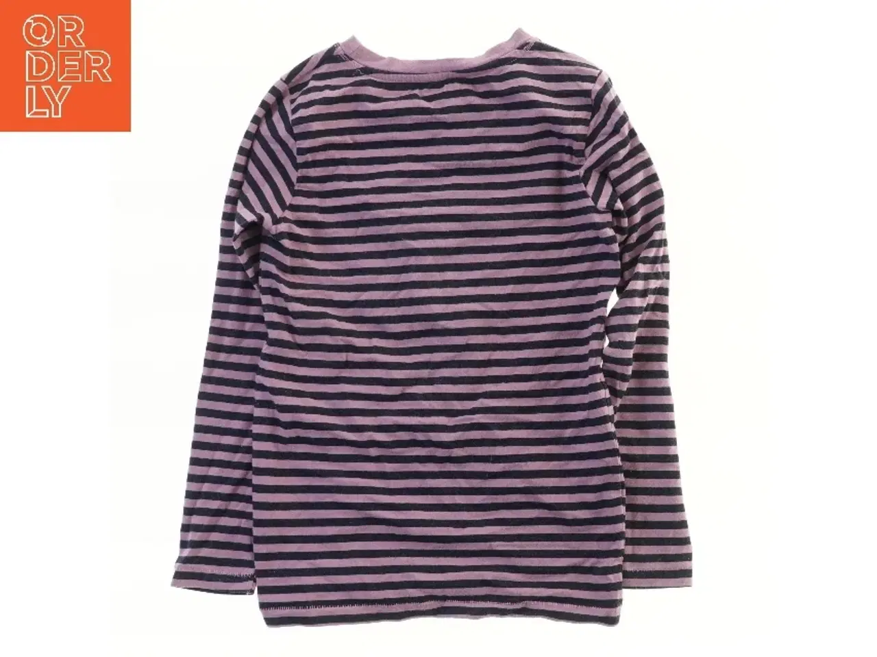 Billede 2 - Langærmet stribet bluse med stjerneapplikation fra Friends (str. 122)