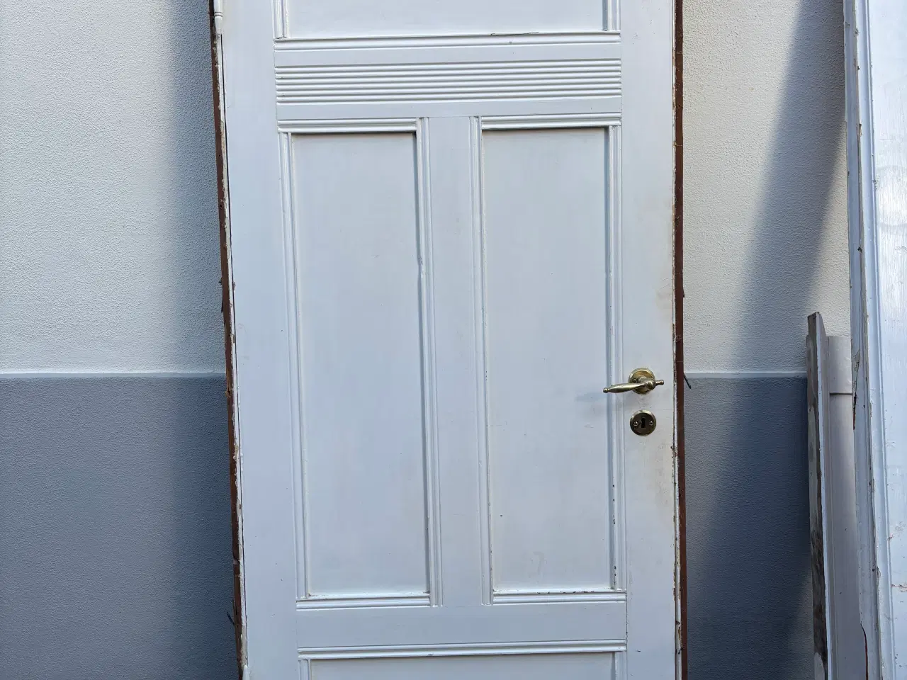 Billede 5 - Original gammel dør med fyldninger