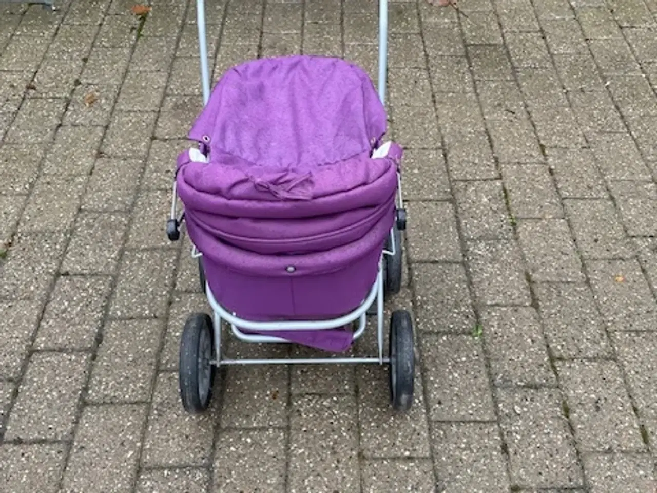 Billede 2 - Brugt dukkevogn