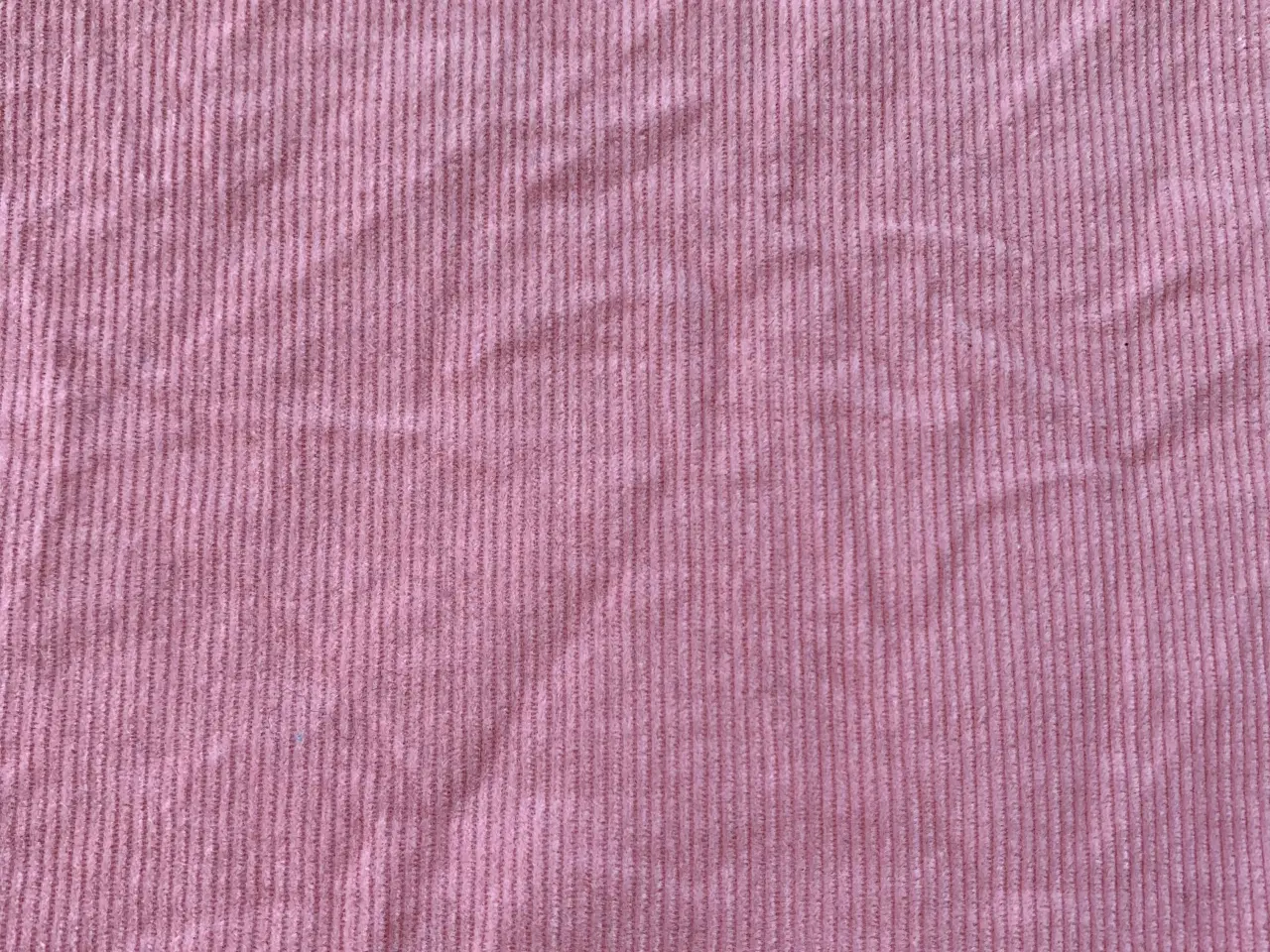 Billede 1 - Stof i lyserød babyfløjl 