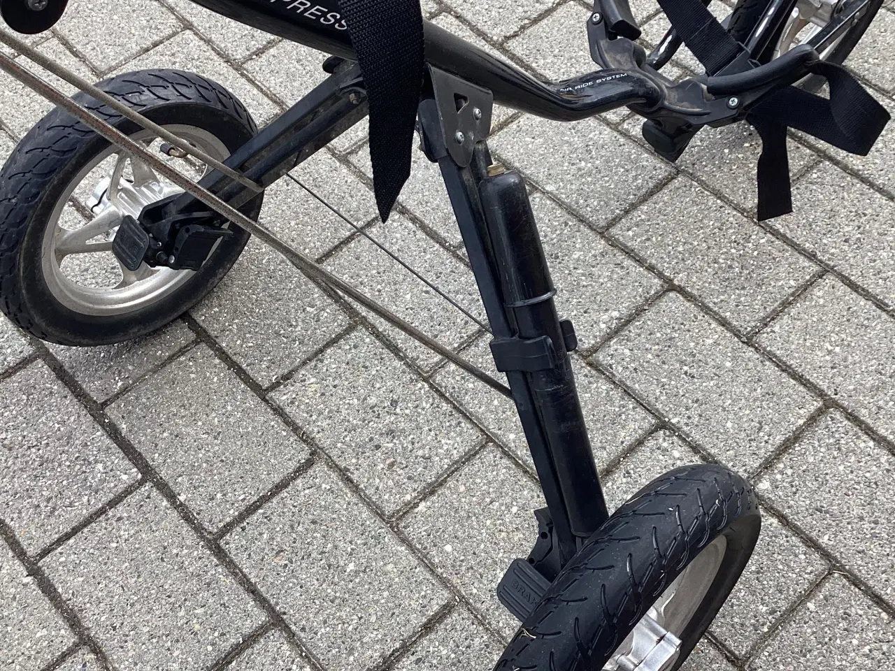 Billede 2 -  Flot BAG boy golfvogn.