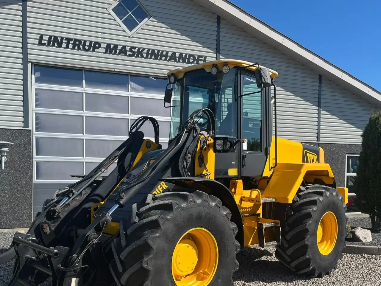 Billede 10 - JCB 426 med traktor dækmontering og hurtigskifte samt centralsmørring
