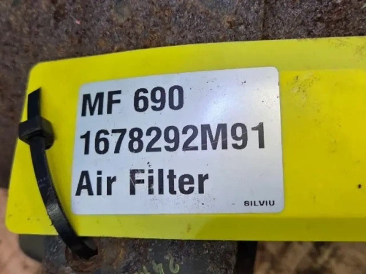Billede 2 - Massey Ferguson 690 Luftfilter 1678292M91
