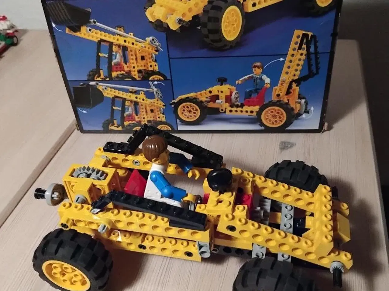 Billede 1 - Lego Technic 8235