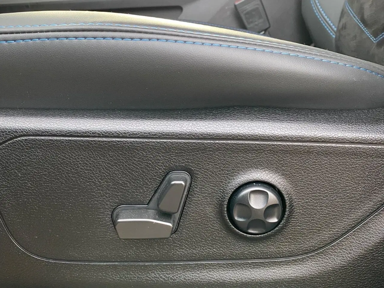 Billede 12 - Dodge RAM 1500 5,7 V8 Hemi Laramie Sport aut.