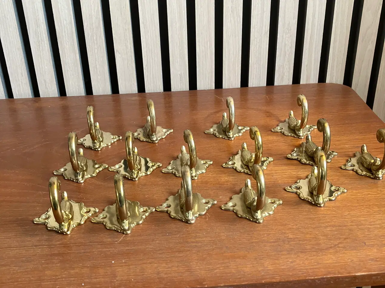 Billede 1 - Vintage Messing knager med patina