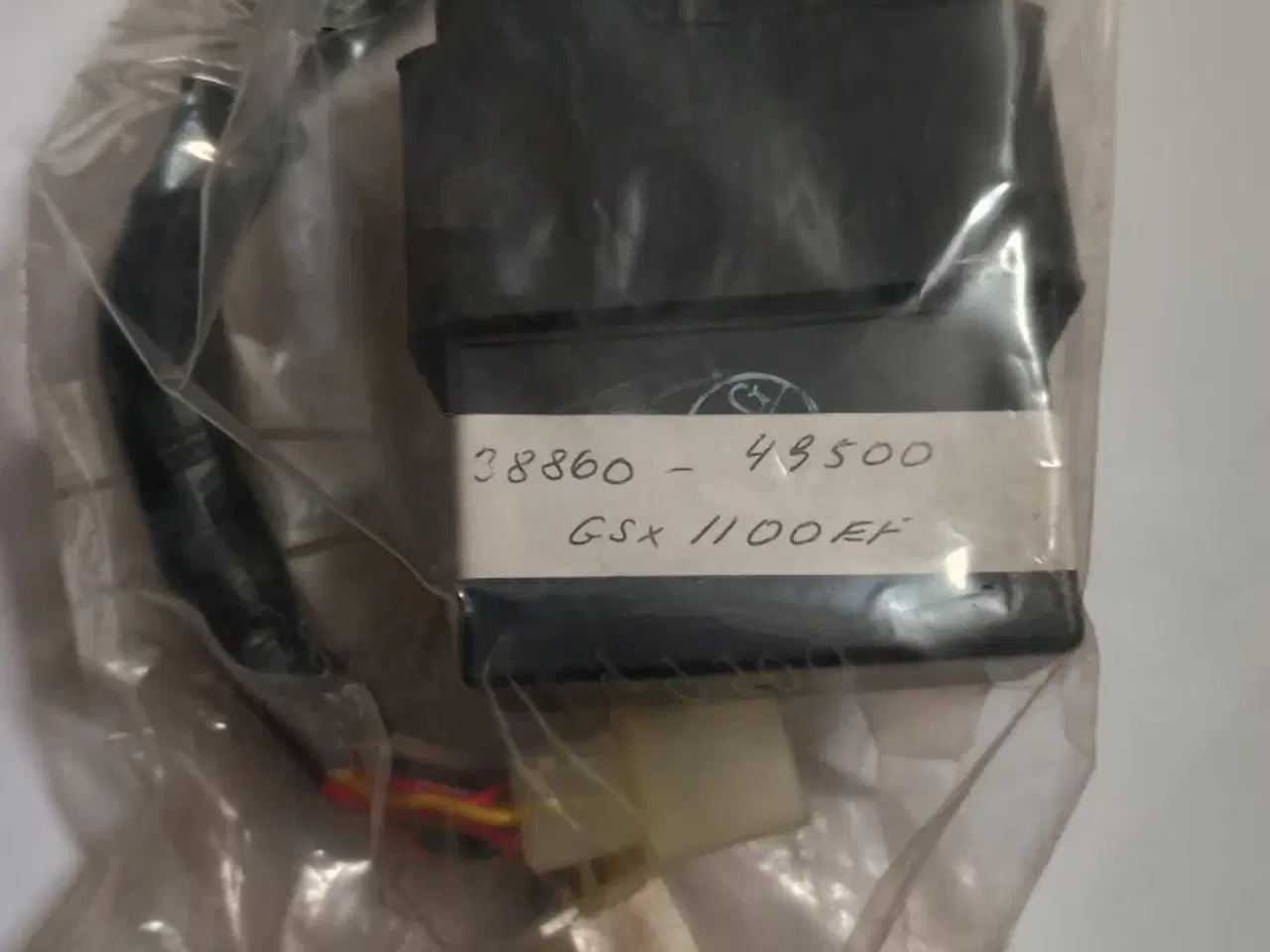 Billede 1 - RELAY ASSY,HEAD LAMP OUTAGE