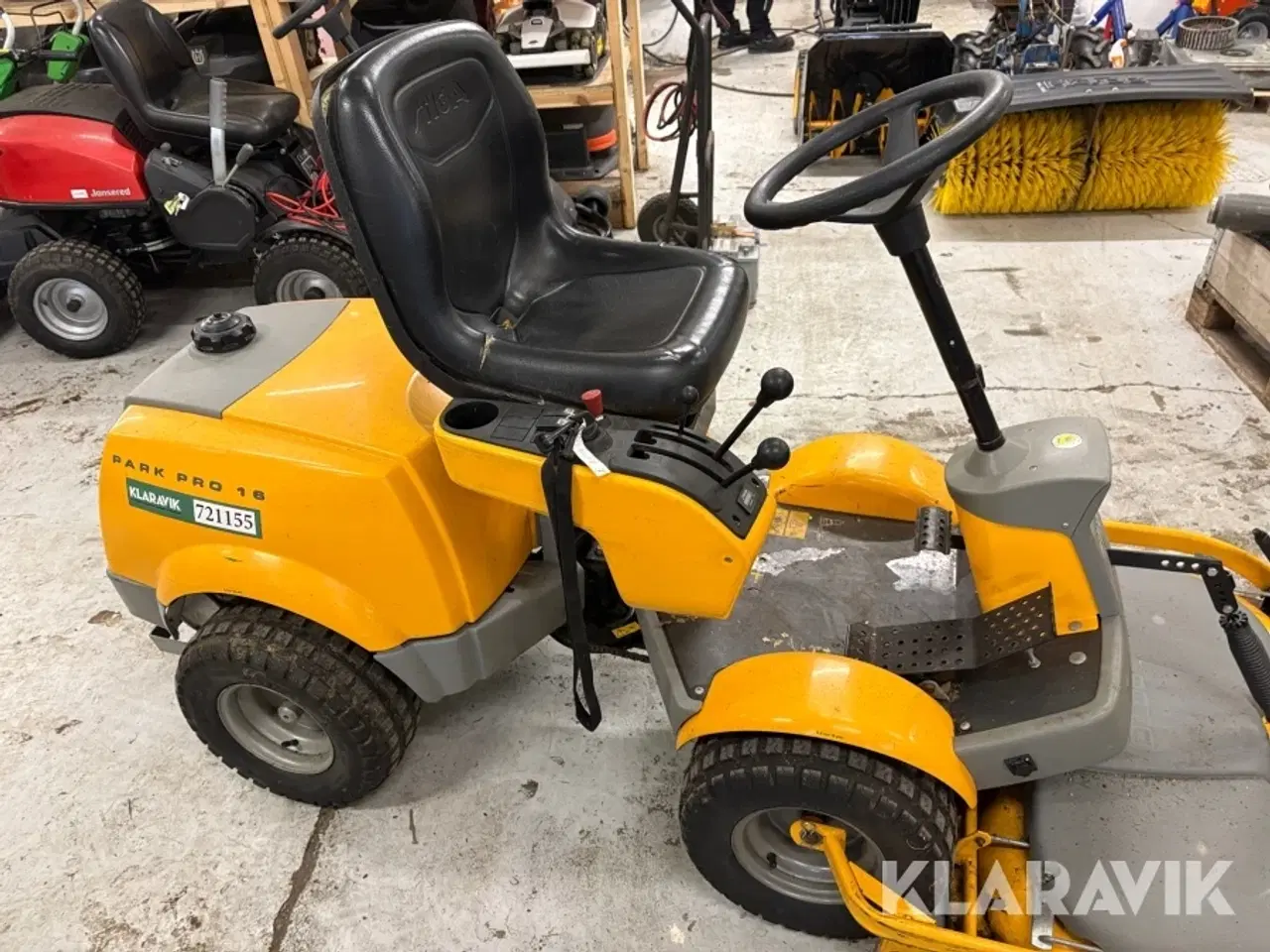 Billede 8 - Græsslåmaskine Stiga Park Pro 16
