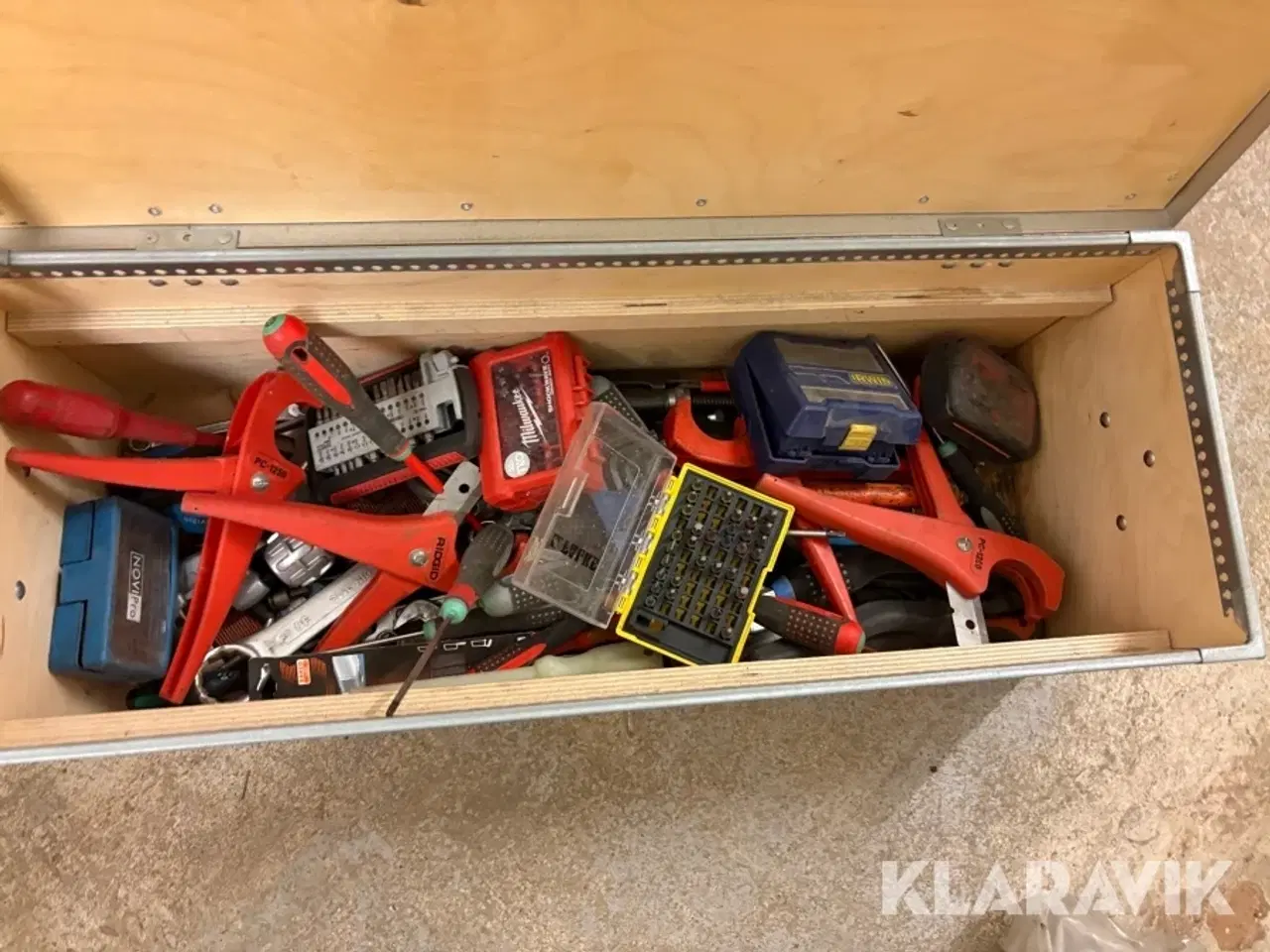 Billede 3 - Kasser med værktøj - 2 styk