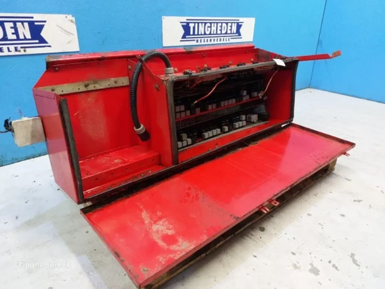 Billede 10 - Massey Ferguson 32 El-Skab 28781625