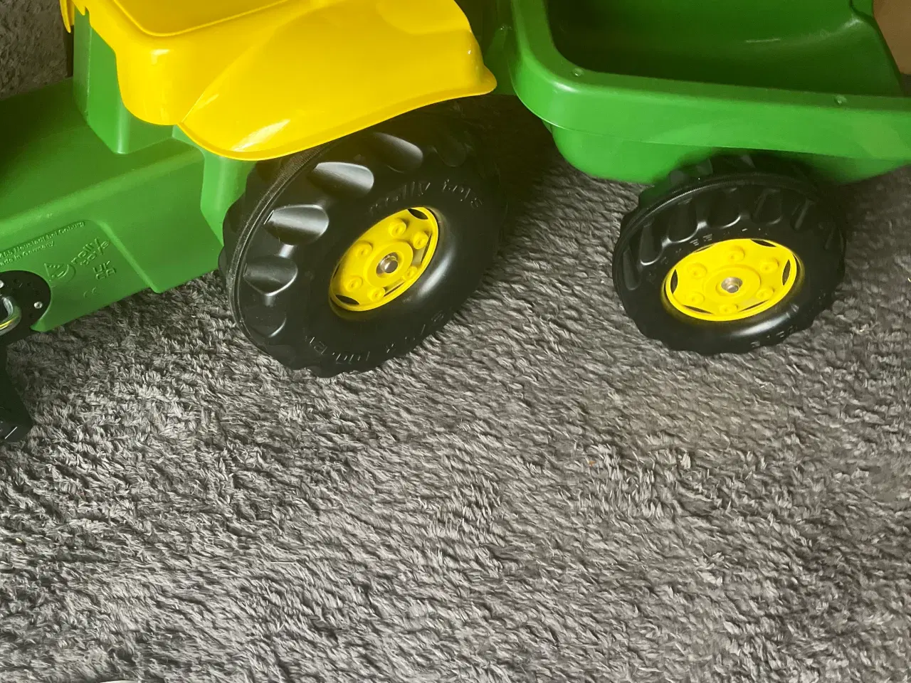 Billede 4 - Fejlkøb! John Deere.Kun samlet.Klistermærker med😉