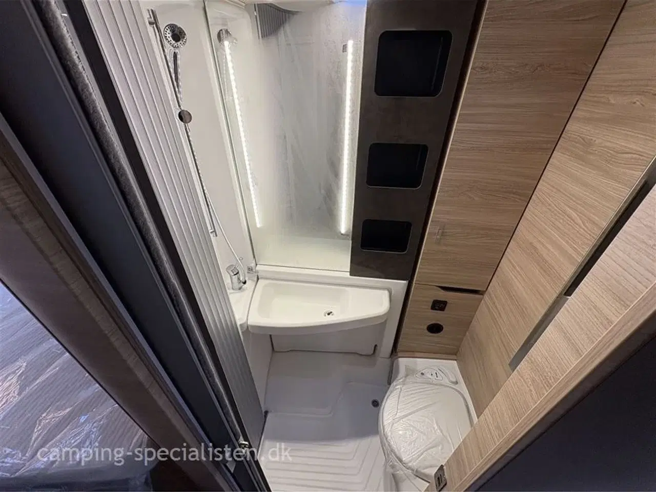 Billede 18 - 2026 - Knaus Van Ti Plus 650 MEG "VW" Platinum Selection   Knaus Van TI 650 MEG VW Platinum Selection 2026 - kan ses nu hos Camping-Specialisten.dk