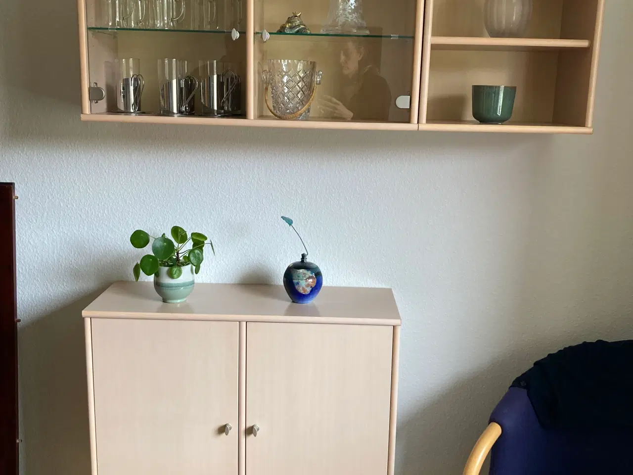 Billede 1 - Reolsystem med overskab