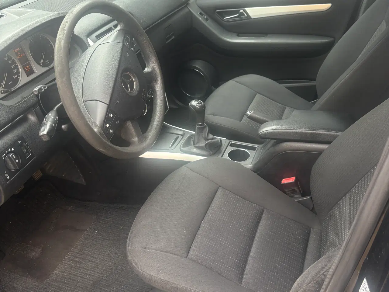 Billede 5 - Mercedes nysynet B180. 2,0 CDI. År 2008.