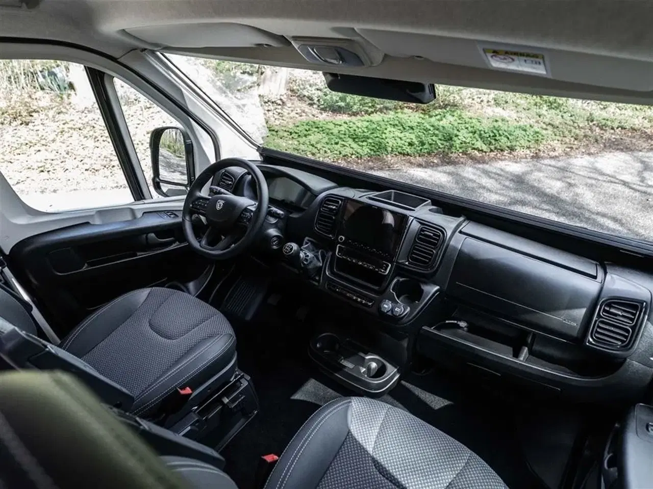 Billede 10 - 2026 - Tourne 6.0 Cruise Light Black   Tourne med essentielt udstyr