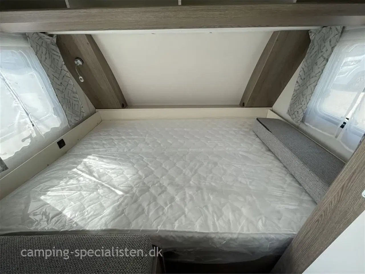 Billede 10 - 2025 - Hobby On Tour 470 KMF   2025 Hobby OnTour 470 KMF - se den nu hos Camping-Specialisten.dk