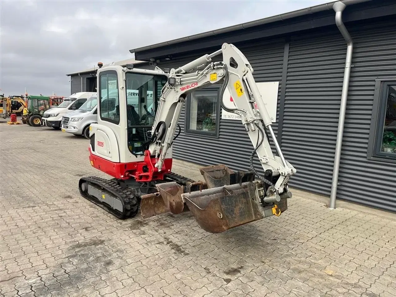 Billede 2 - Takeuchi TB 225 Tiltman med hydraulisk s40