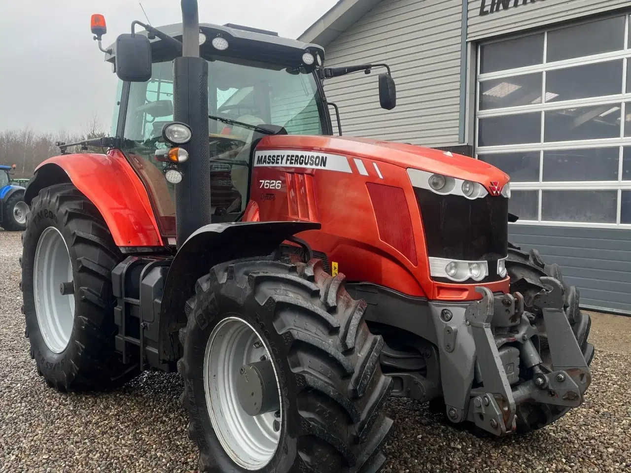 Billede 20 - Massey Ferguson 7626 Dyna 6 Med frontlift og Special Metallic lak