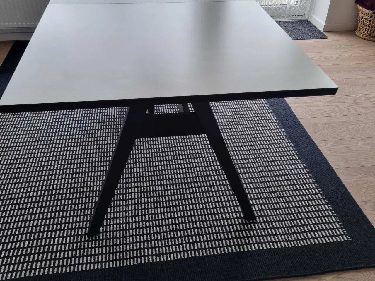 Billede 3 - Skovby spisebord 