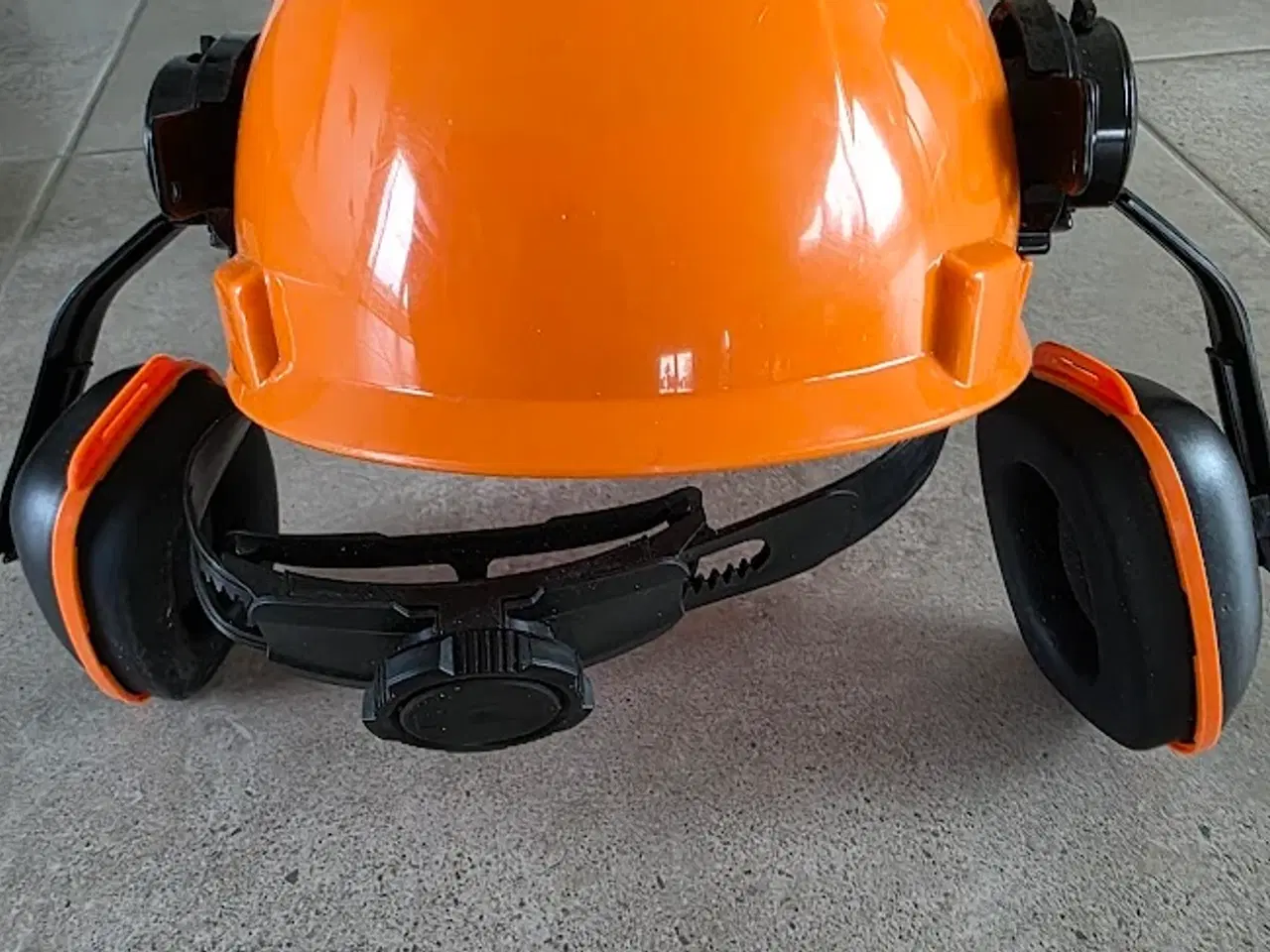 Billede 2 - Beskyttelseshjelm m. visir og høreværn