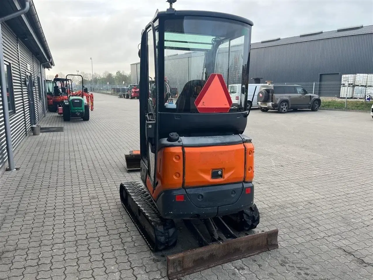 Billede 14 - Hitachi ZX 18-3 Halv automatisk s30 skifte, kipbar planerskovl og 1 graveskovl