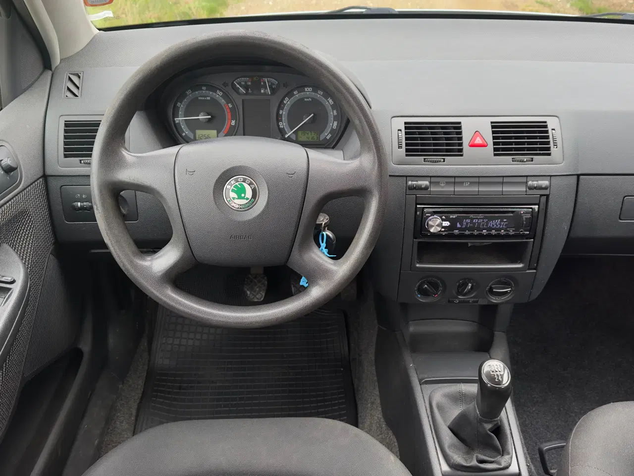 Billede 7 - Skoda Fabia pæn og økonomisk bil