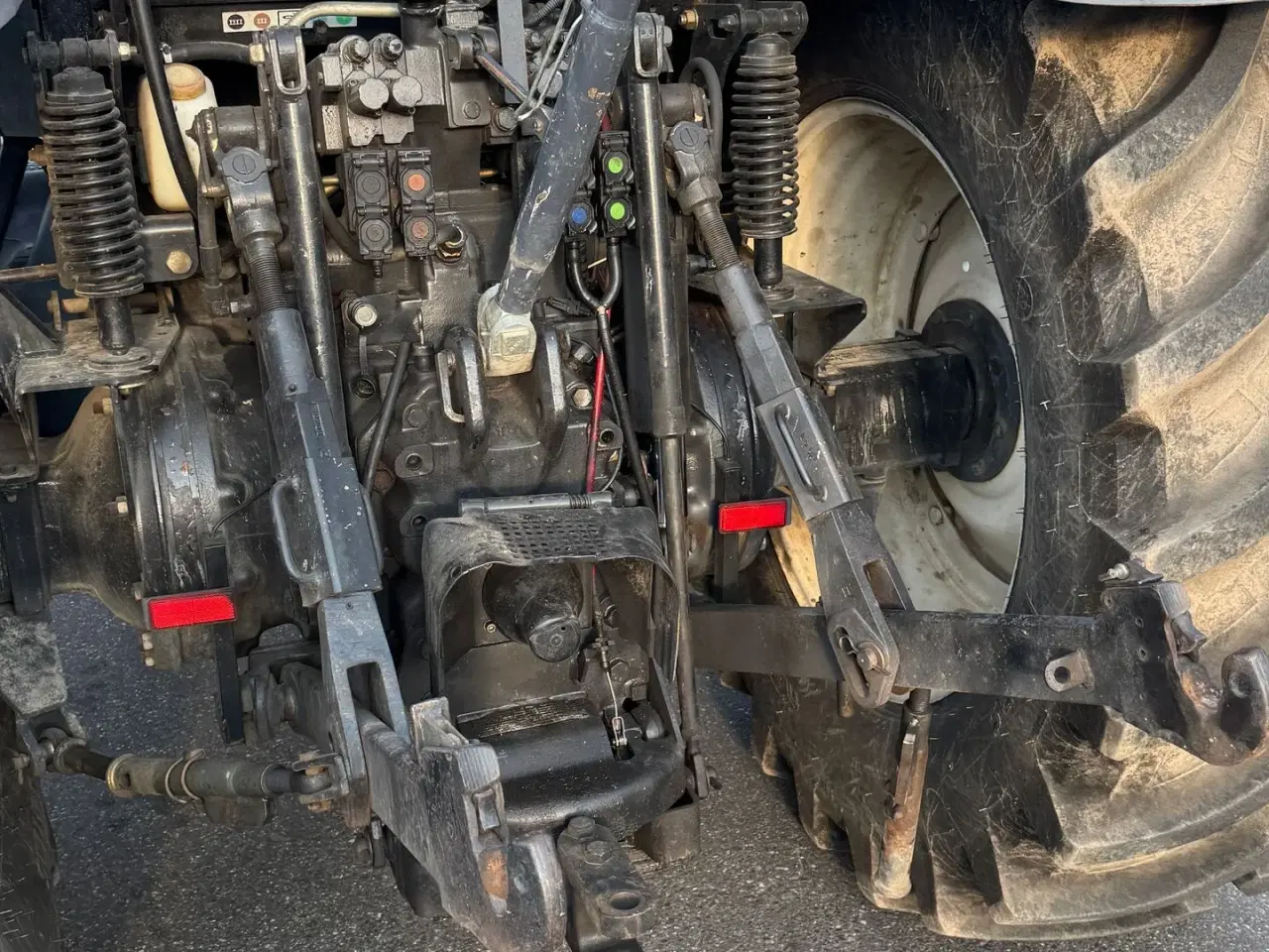 Billede 14 - New Holland TM165 KUN 4000 TIMER OG NYE DÆK!