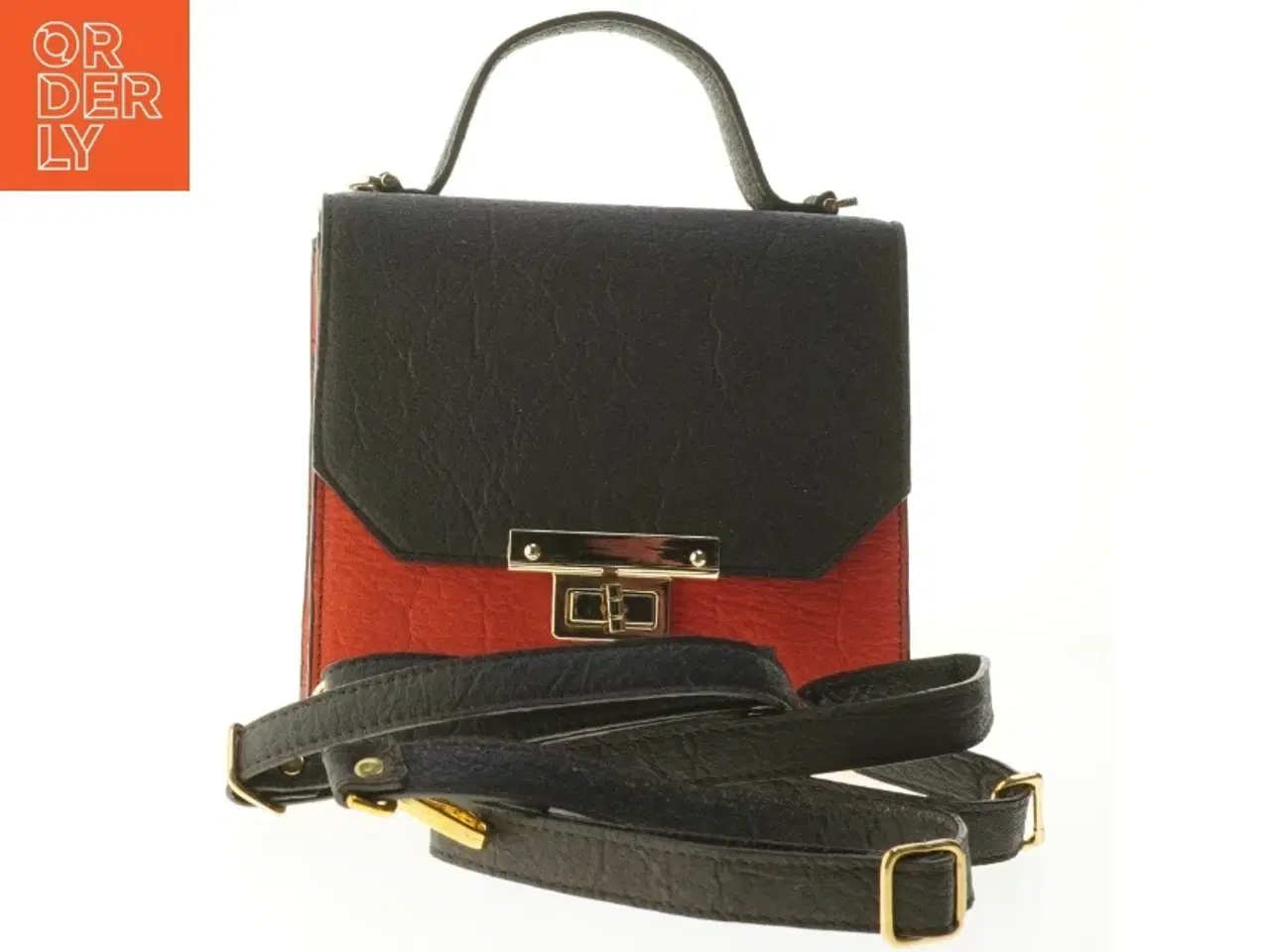 Billede 3 - Håndtaske i sort og rød (str. 21x19 cm)