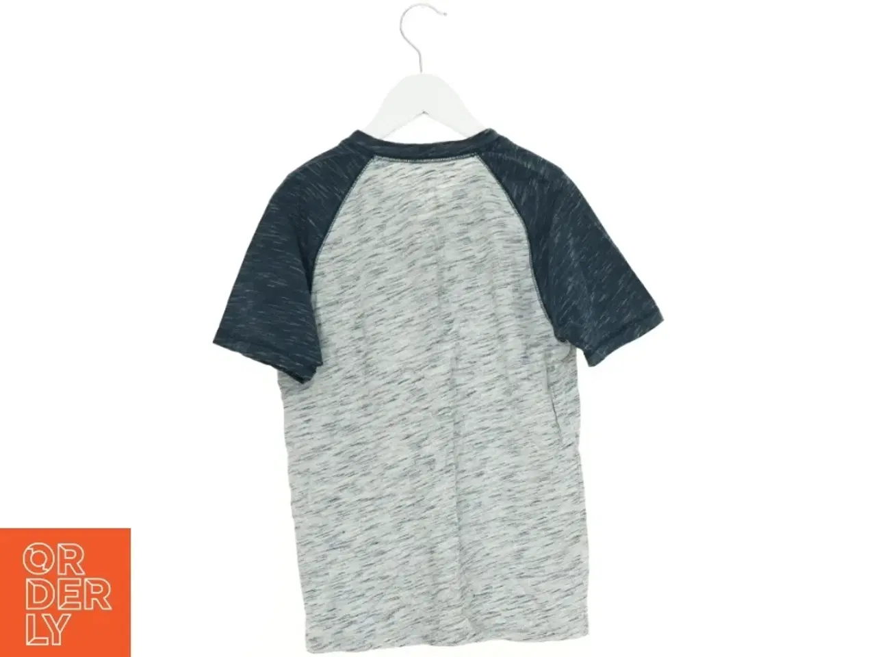 Billede 2 - T-Shirt fra Abercrombie (str. 140 cm)