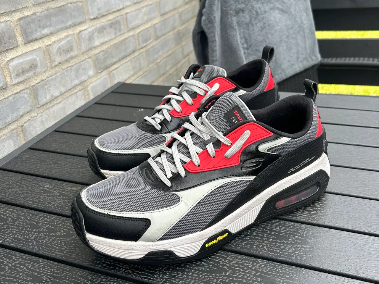 Billede 1 - Skechers skech-air Extreme v2