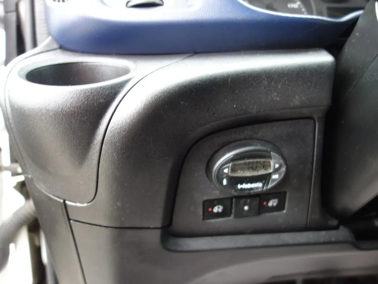 Billede 6 - Iveco Daily 2,3 35S16 Alukasse m/lift AG8