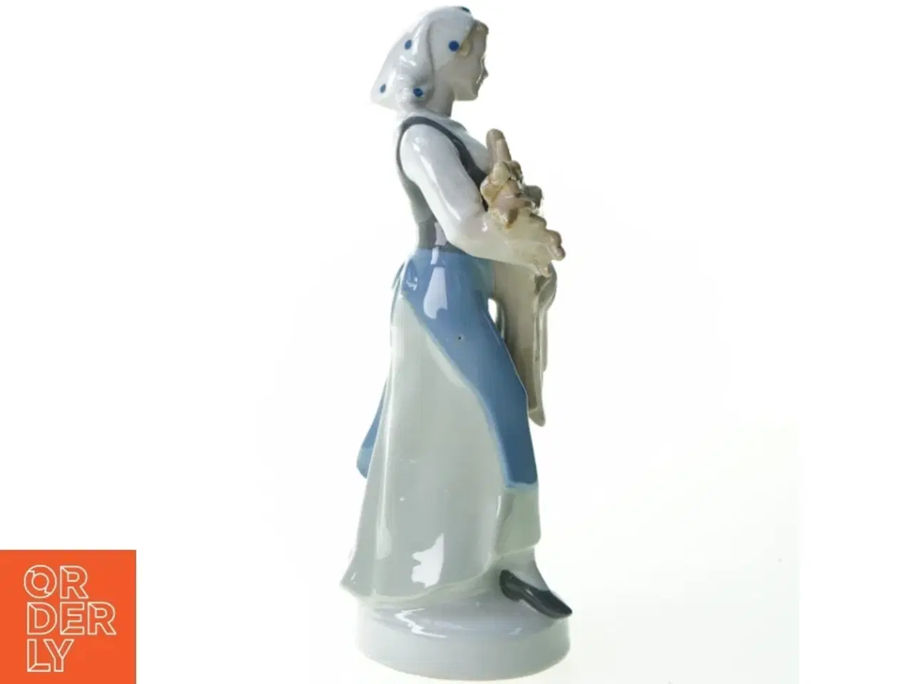 Billede 5 - Bondepige i porcelæn fra Royal Copenhagen (str. 25 x 8 cm)