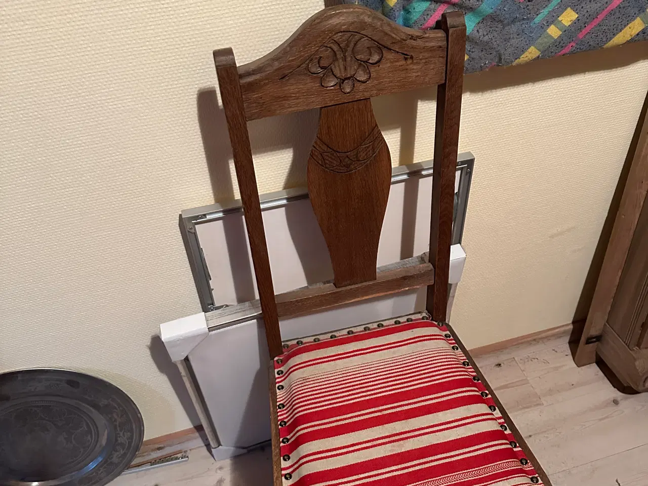 Billede 1 - Antik bord med stole