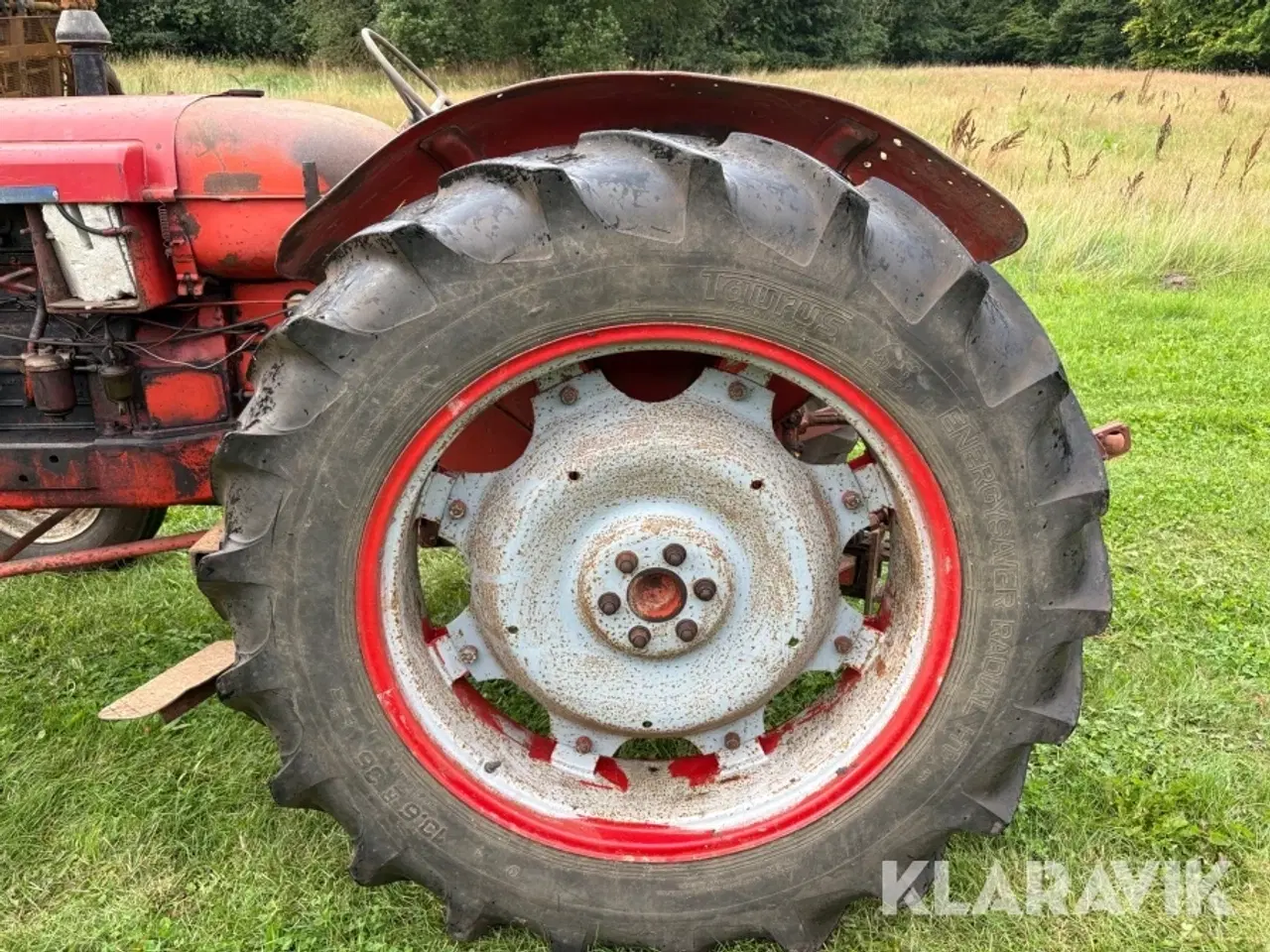 Billede 12 - Veterantraktor Nugfield 460 4-cylindret