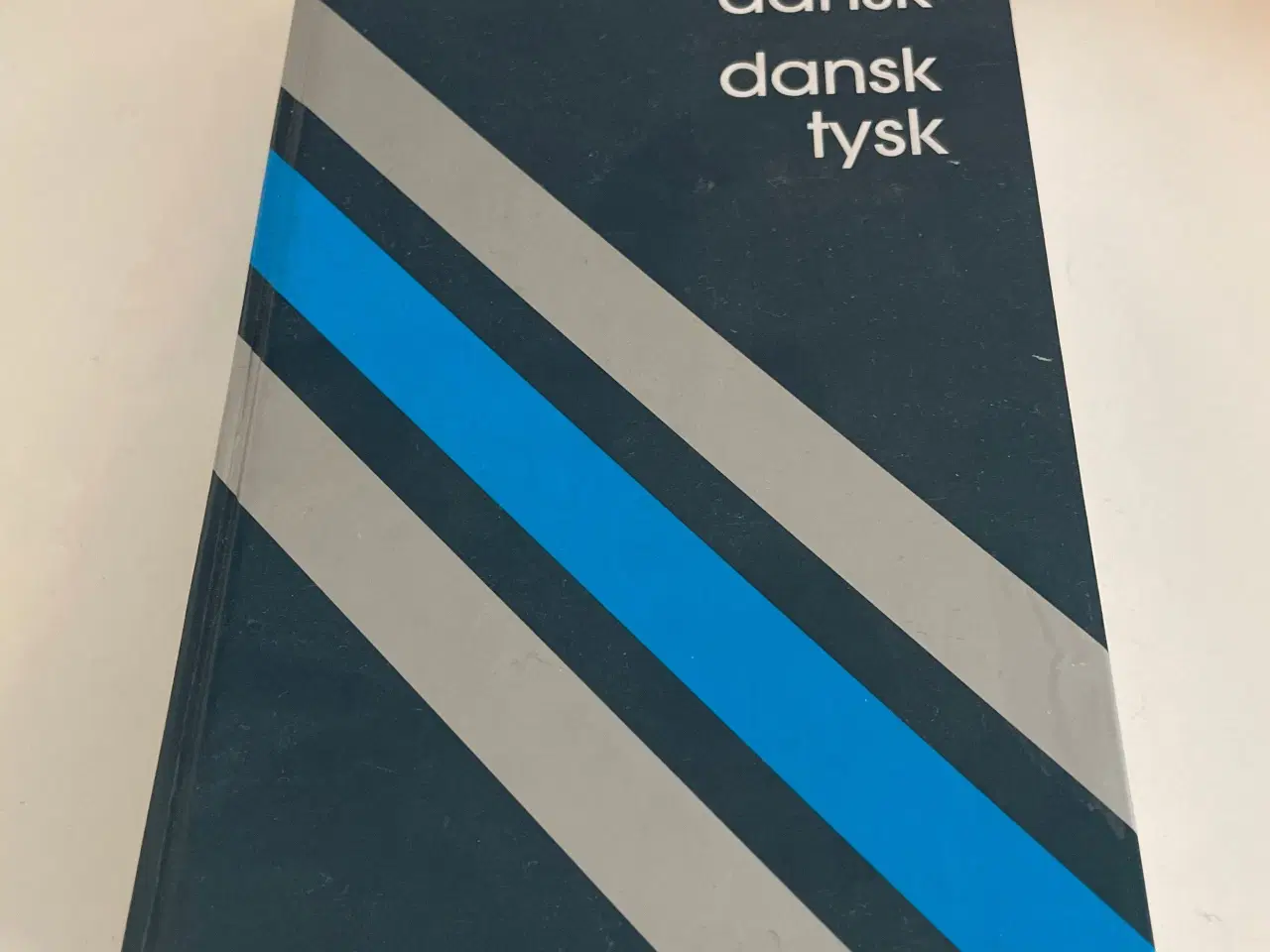 Billede 1 - Dansk tysk ordbog Gyldendal 