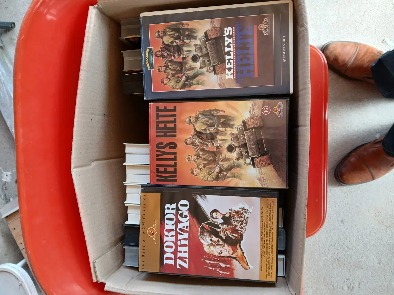 Billede 3 - Kasse med vhs