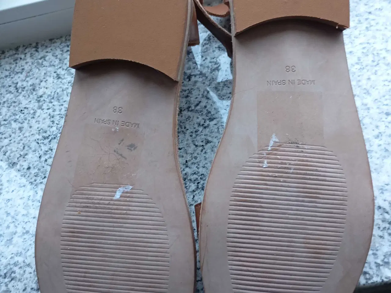 Billede 8 - Sandaler Helt nye