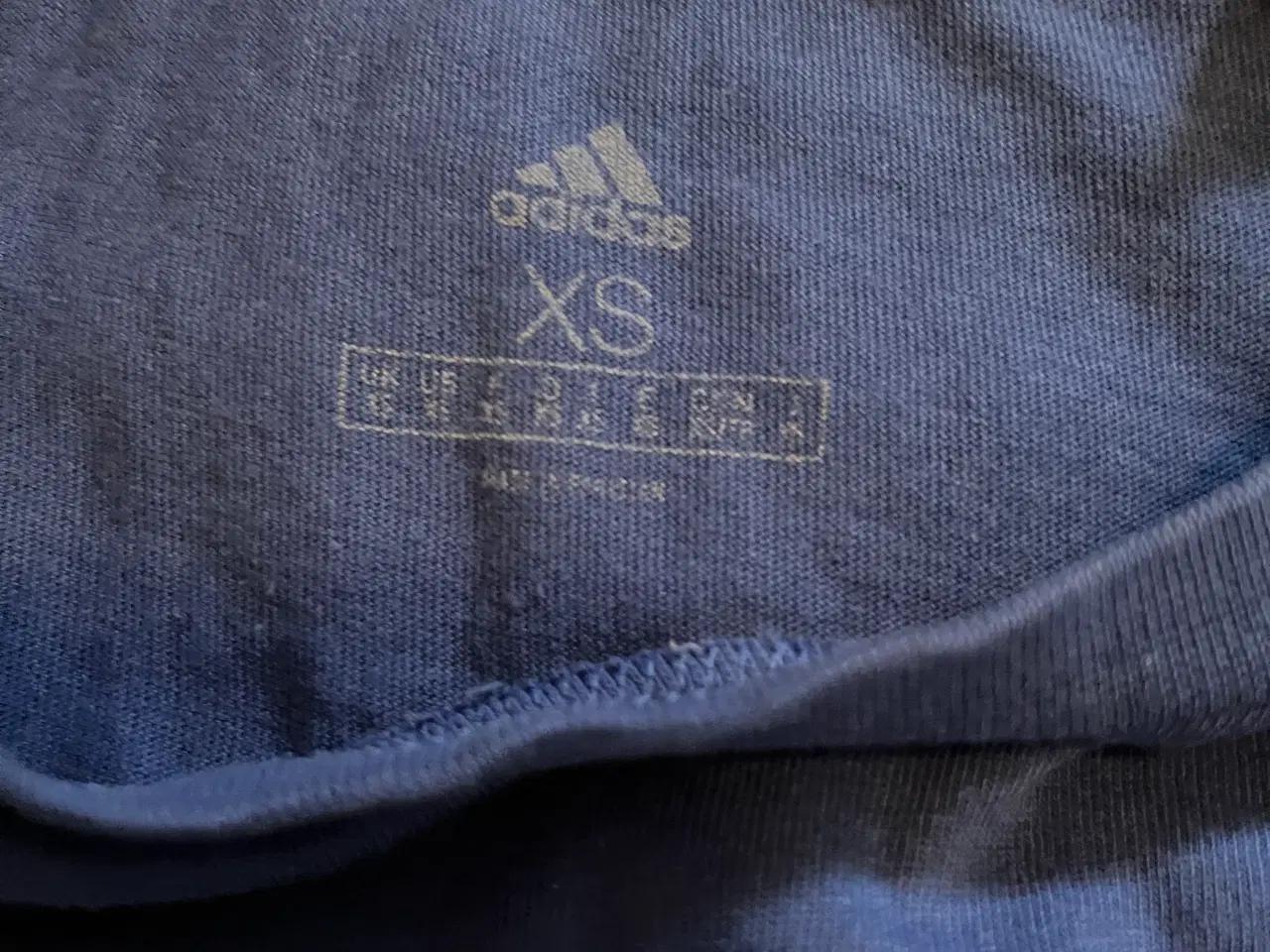 Billede 4 - T-shirt fra Adidas