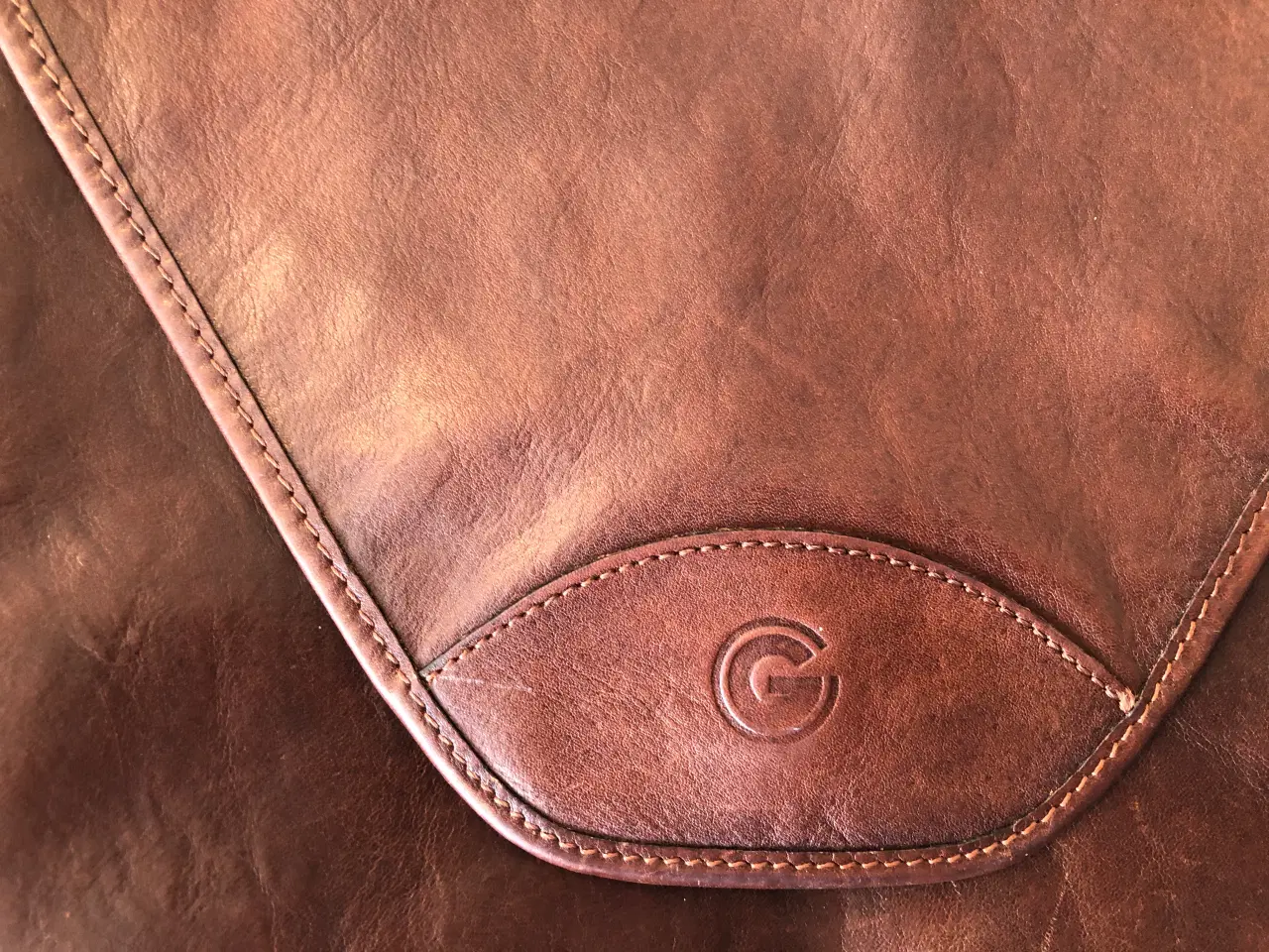 Billede 3 - Brun læder skuldertaske "Creation Gabrielle"