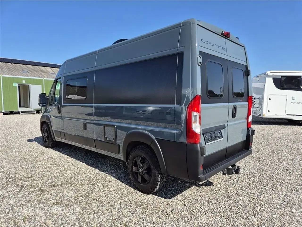 Billede 3 - 2023 - Tourne 6.0 Thunder Edition   200AH. LITHIUM BATTERI. 2000W INVERTER. KOMPRESSOR KØLESKAB. MAXFANN. WEBASTO DIESELFYR. EL-GULVVARME.