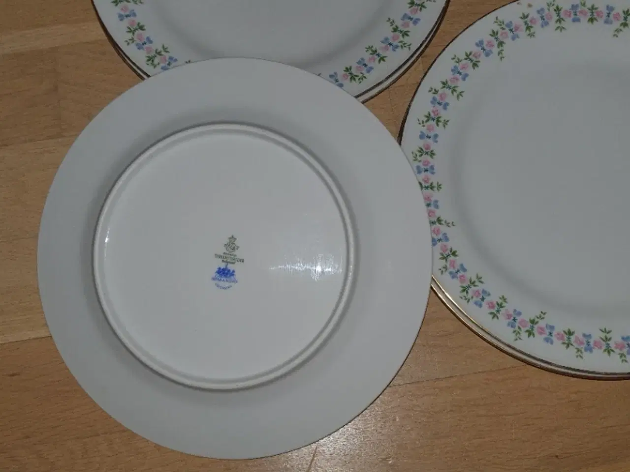 Billede 3 - Tallerkener	