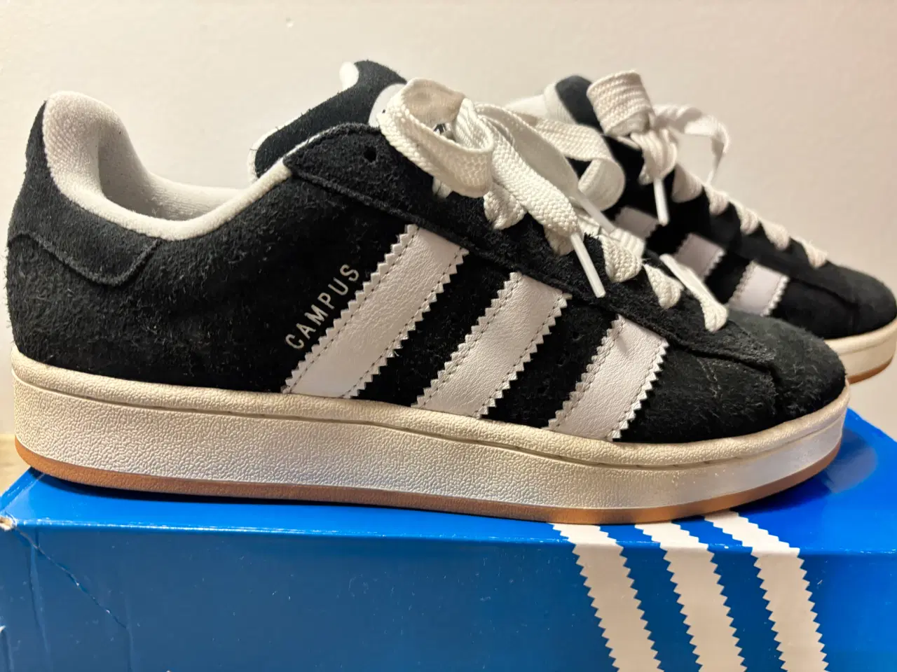Billede 3 - Sorte Adidas Campus 00s str 42