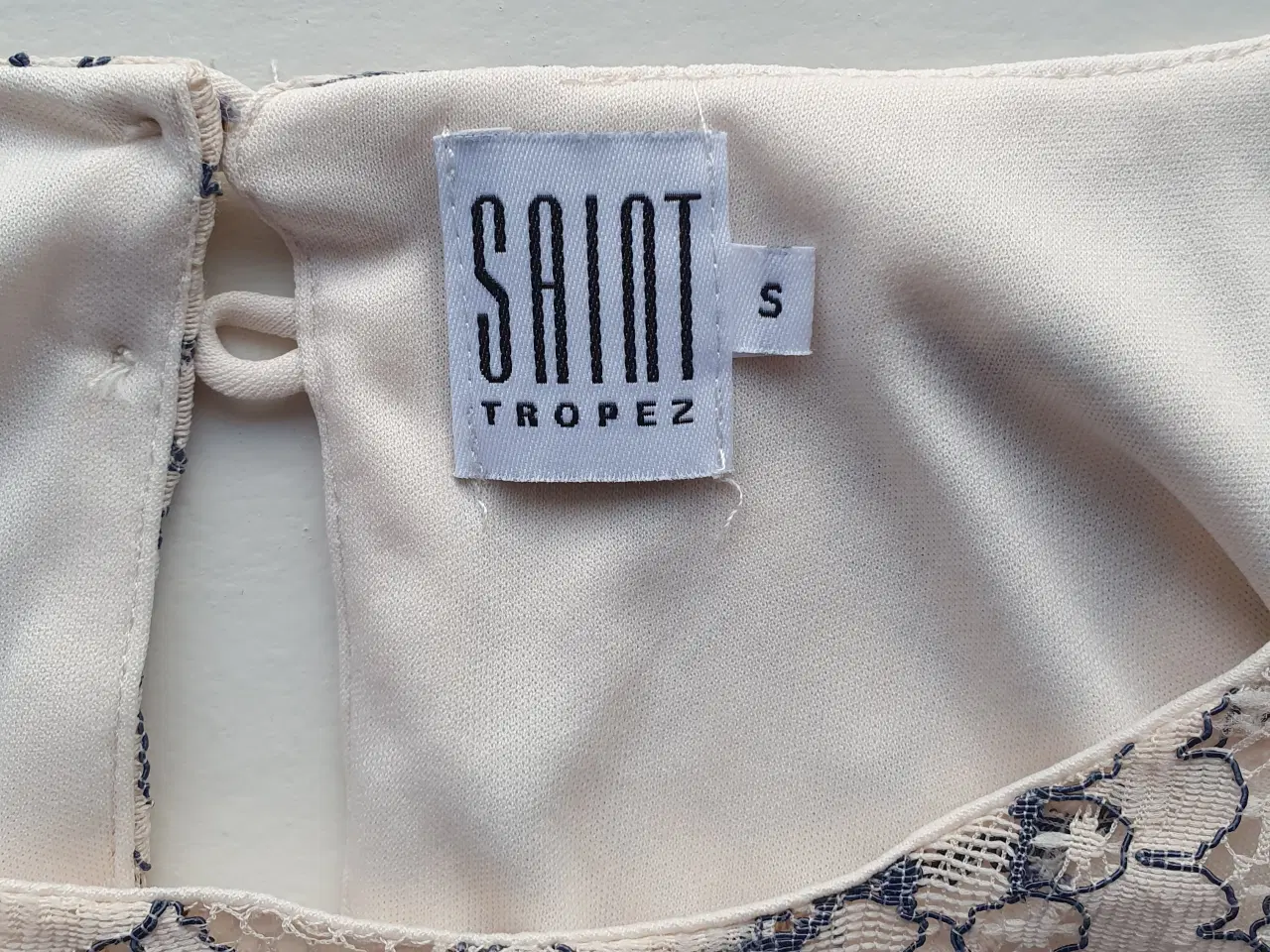 Billede 1 - Smart kjole fra Saint Tropez som ny