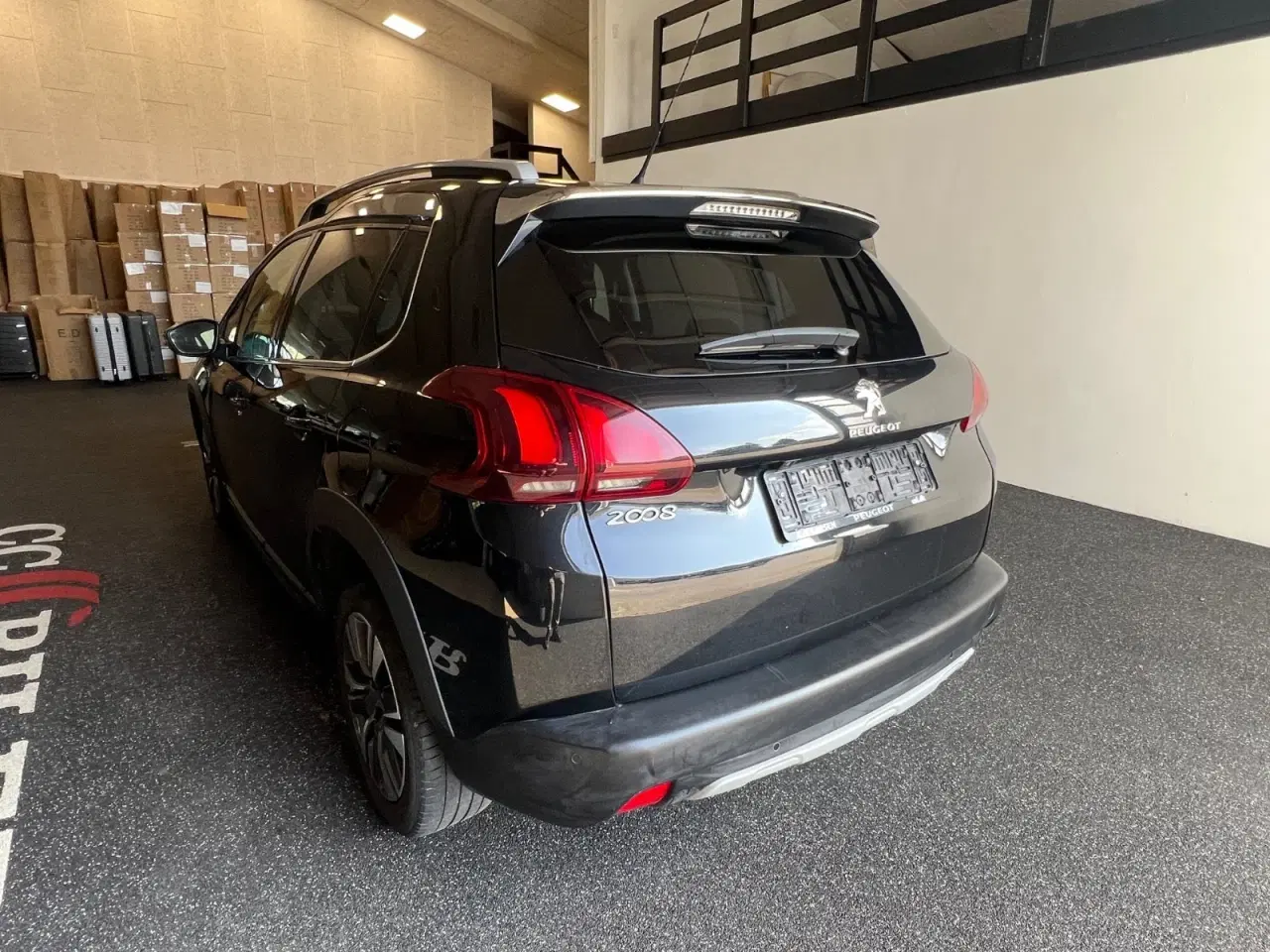Billede 6 - Peugeot 2008 1,6 BlueHDi 100 Allure Sky