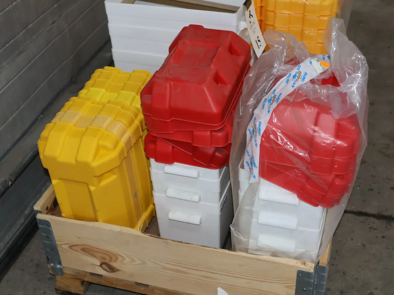 Billede 3 - Ca 26 Stk Batterikasser, ubrugt. 