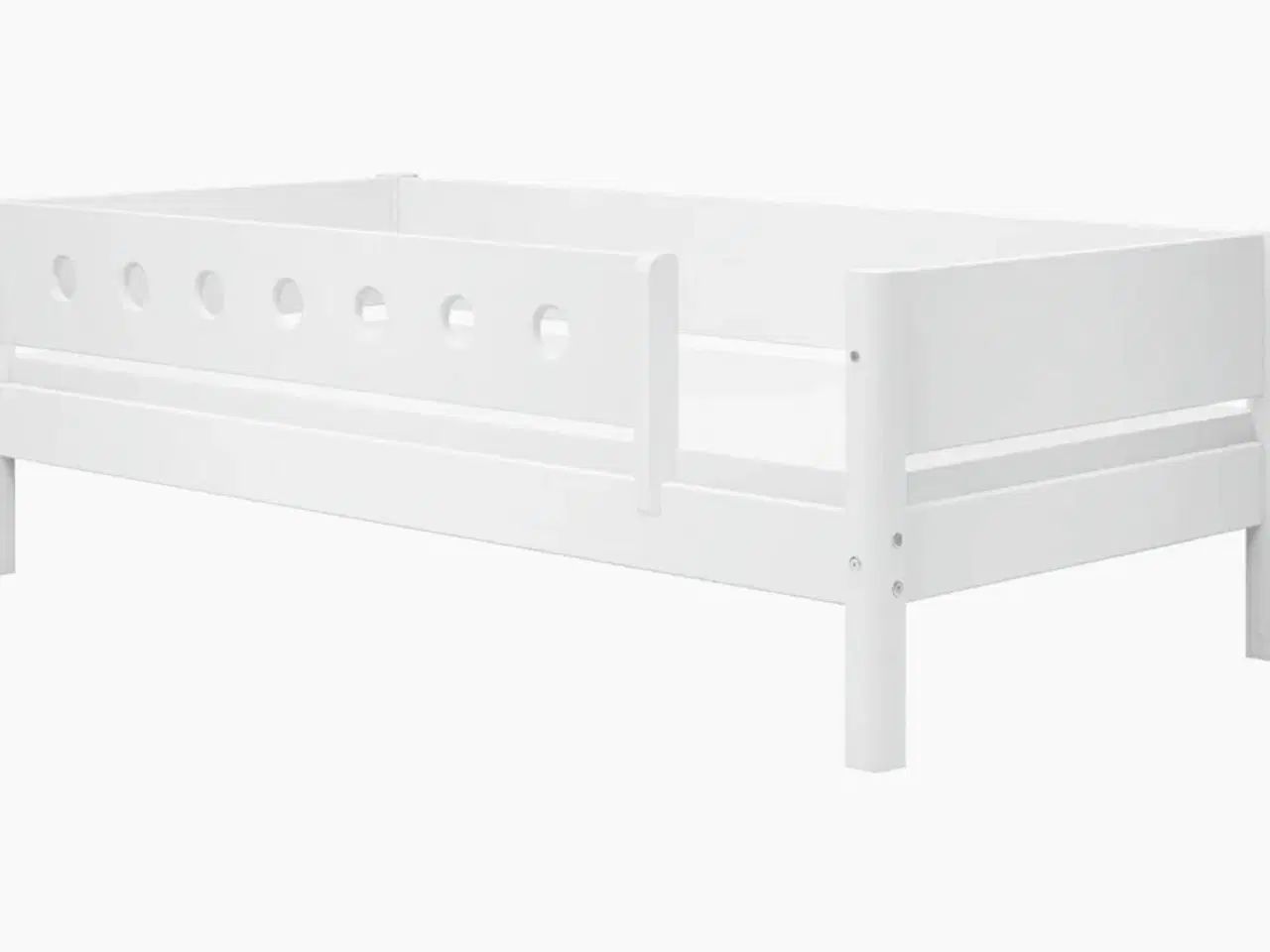 Billede 5 - Børneseng, kan laves både lav og høj