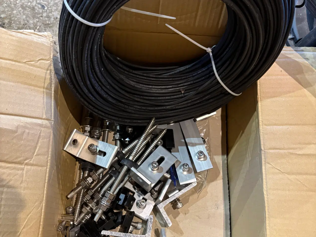 Billede 3 - Solcelleanlæg Growatt 1,85Kwh