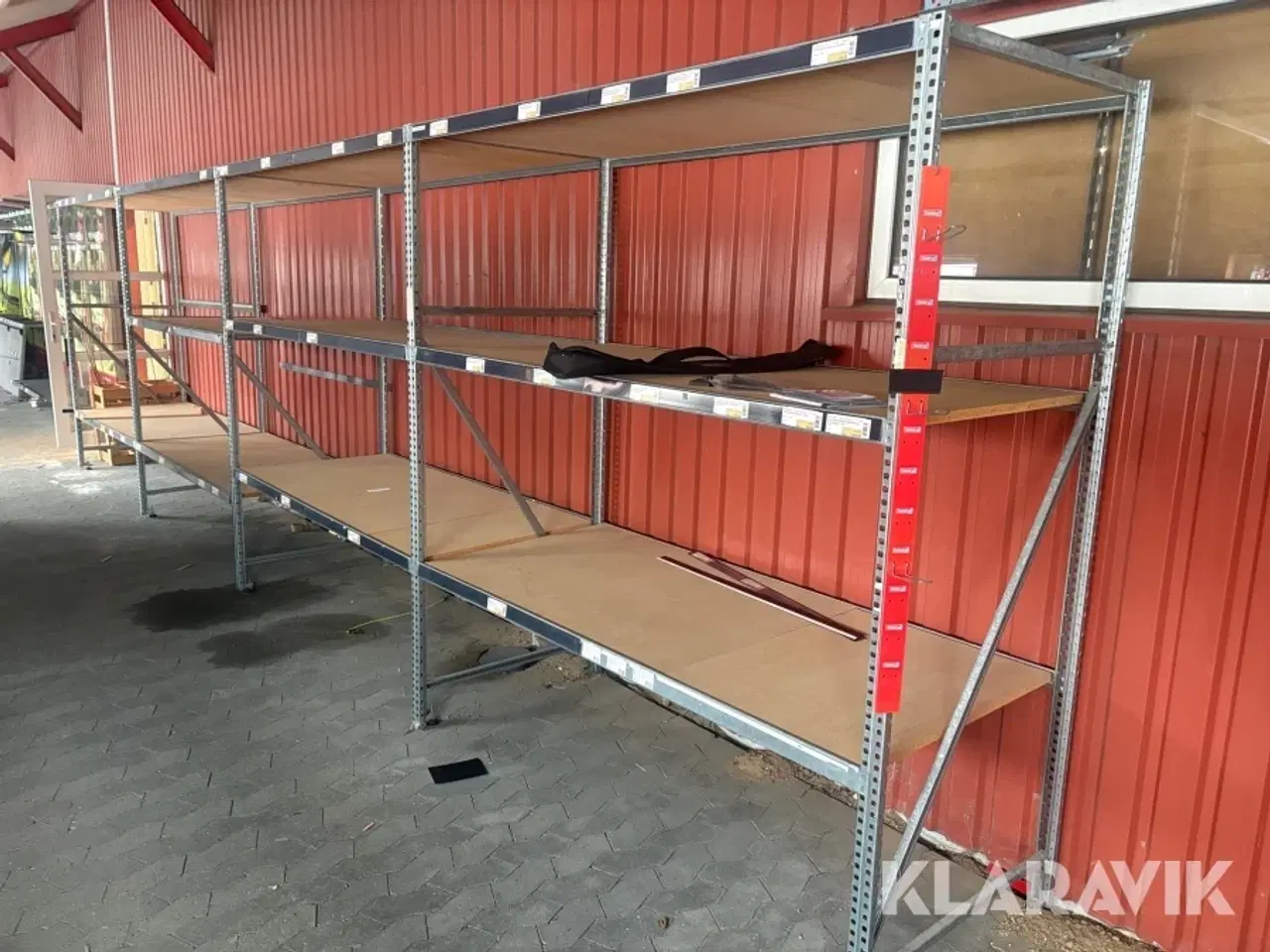 Billede 2 - Reoler - 4 ens sektioner, 11 hylder i alt