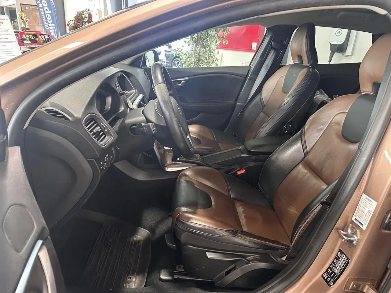 Billede 4 - Volvo V40 2,0 D3 150 Momentum aut. Van